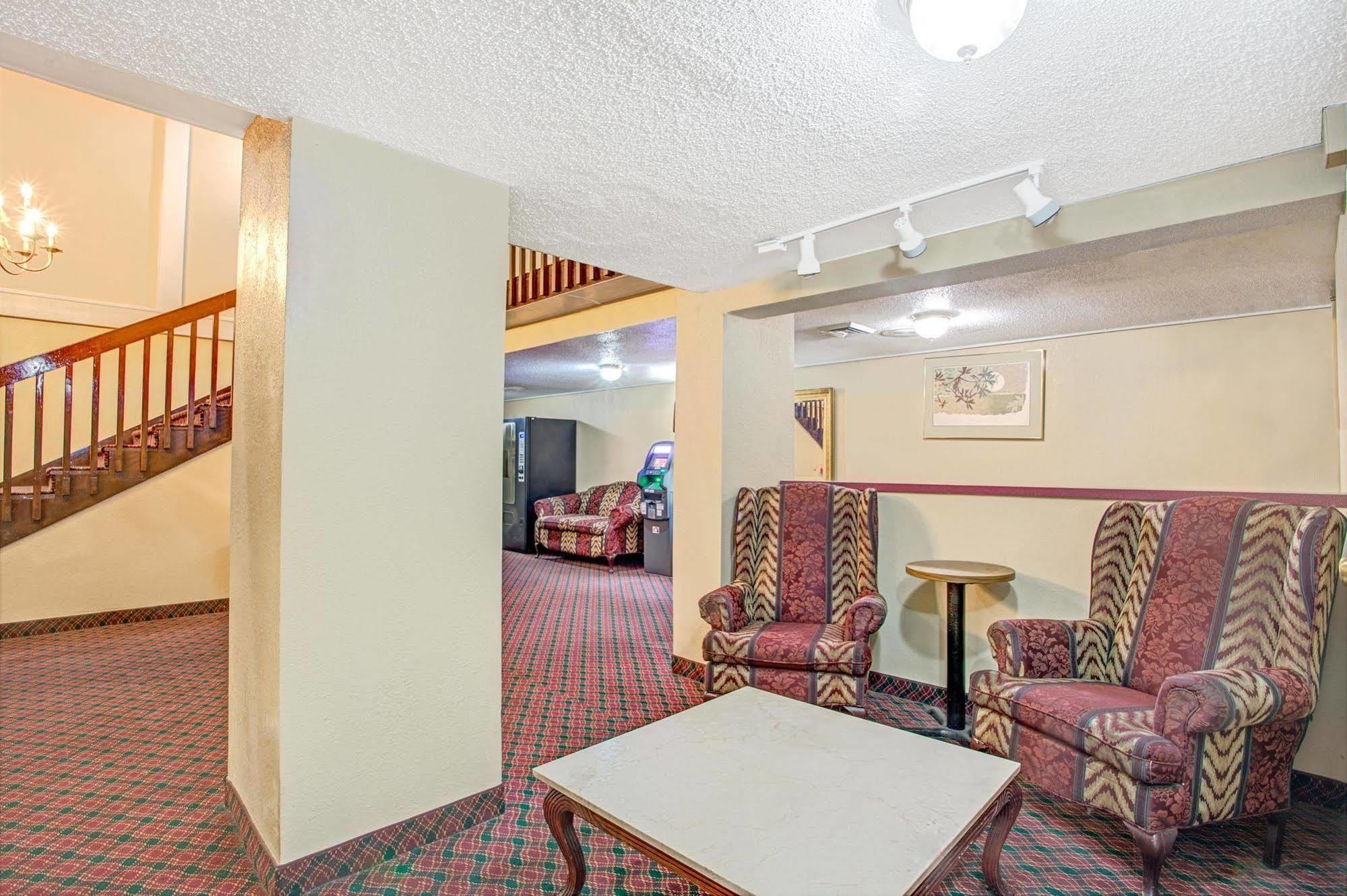 Knights Inn Memphis Airport Εξωτερικό φωτογραφία