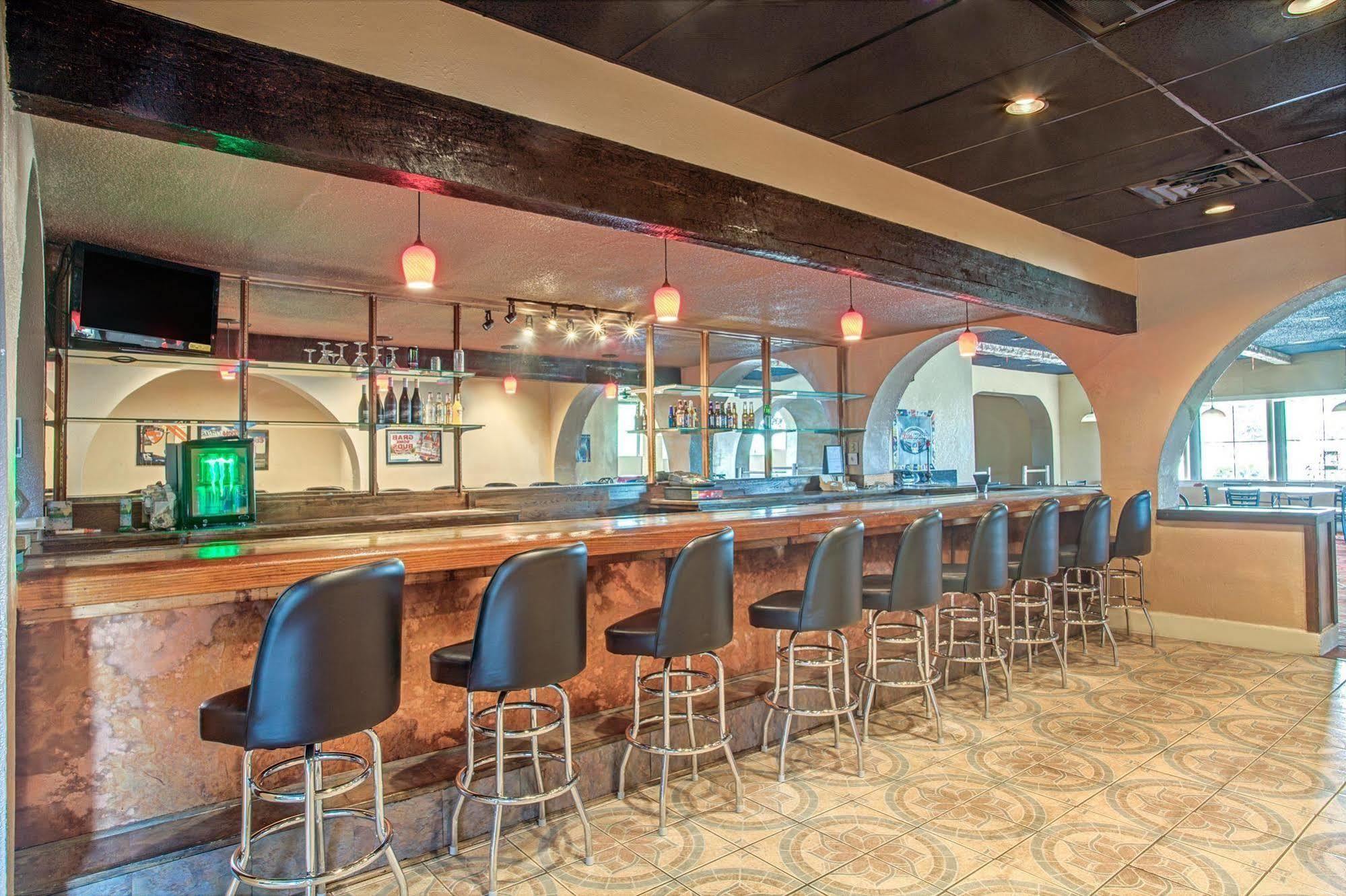 Knights Inn Memphis Airport Εξωτερικό φωτογραφία